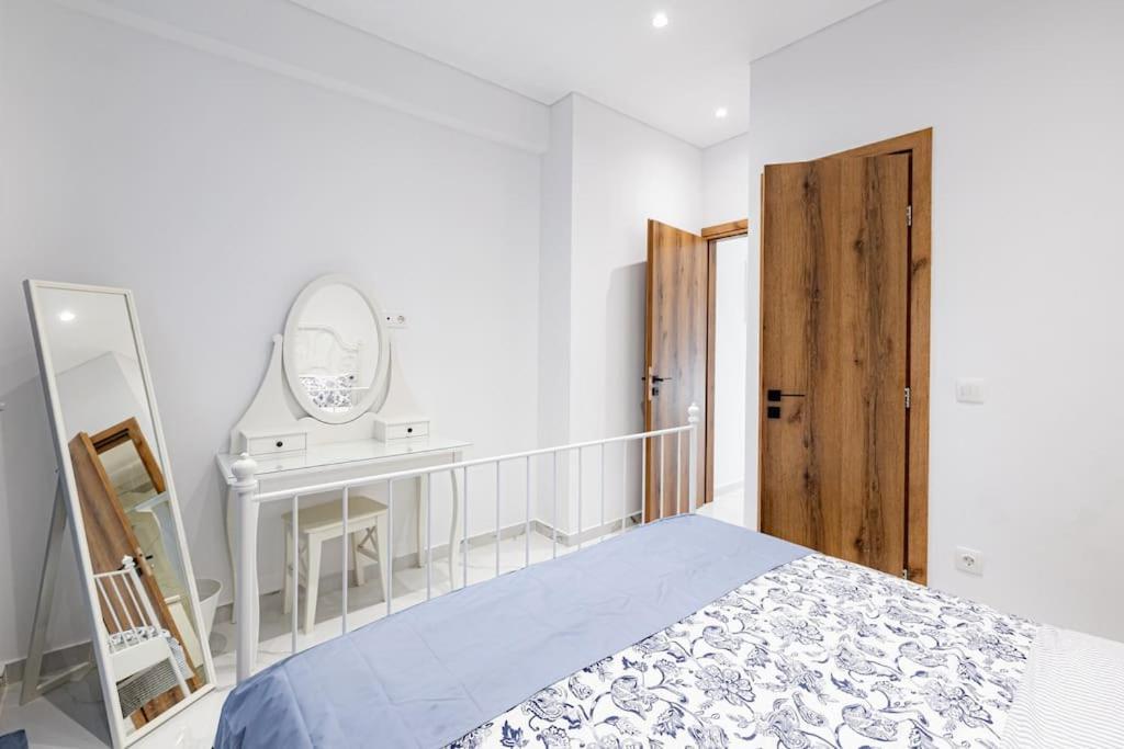 Spacious And Modern Flat At Koukaki, Near Acropolis Афины Экстерьер фото