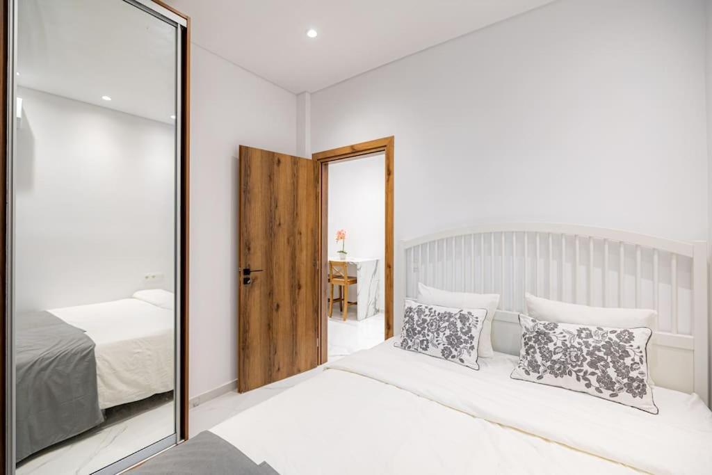 Spacious And Modern Flat At Koukaki, Near Acropolis Афины Экстерьер фото